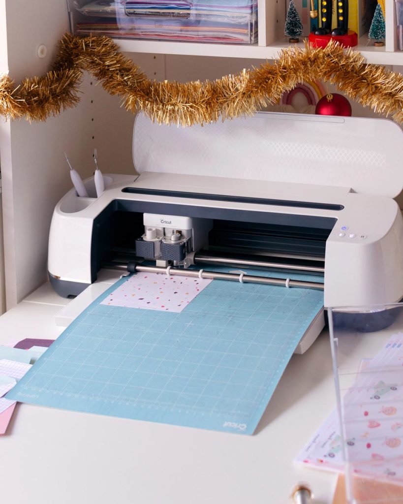 Cómo hacer un poblado navideño con Cricut Maker y los proyectos de Design Space