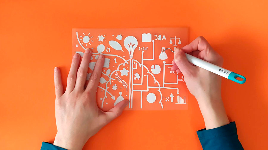 Pelado de vinilo con pelador Cricut